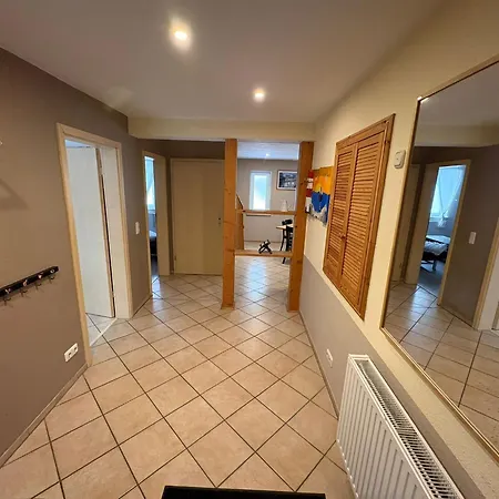 Grosses Haus Bei Rostock Luesewitzer Krug Bis 10 Personen בית נופש Sanitz