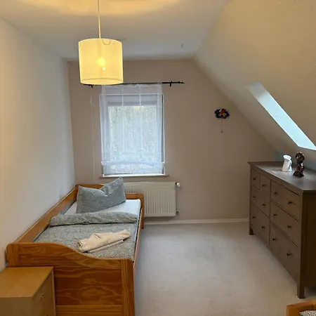 Grosses Haus Bei Rostock Luesewitzer Krug Bis 10 Personen