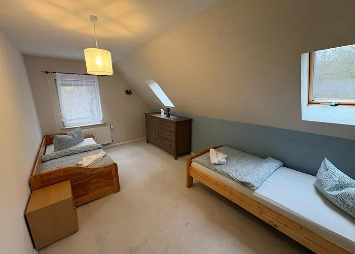 Grosses Haus Bei Rostock Luesewitzer Krug Bis 10 Personen בית נופש Sanitz